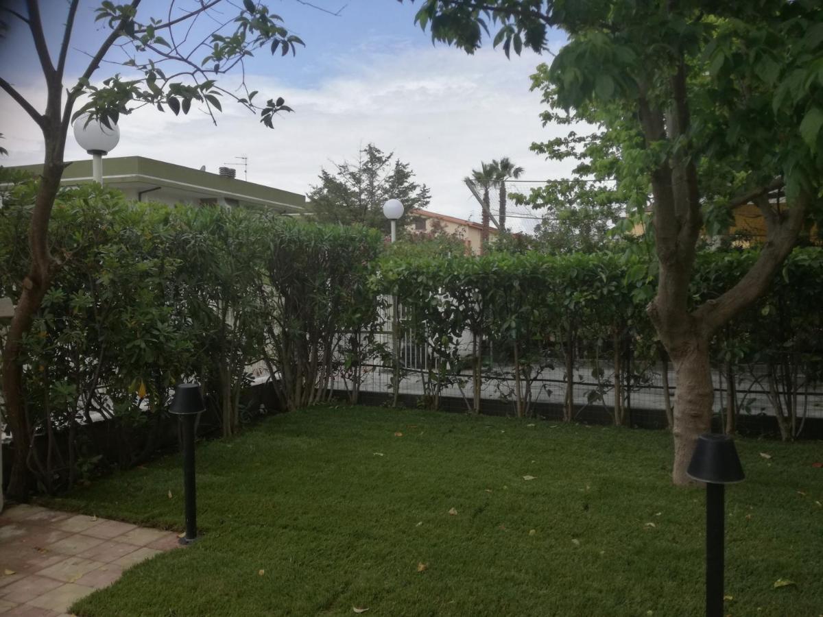La Porta Del Mare Acomodação com café da manhã Villapiana Exterior foto